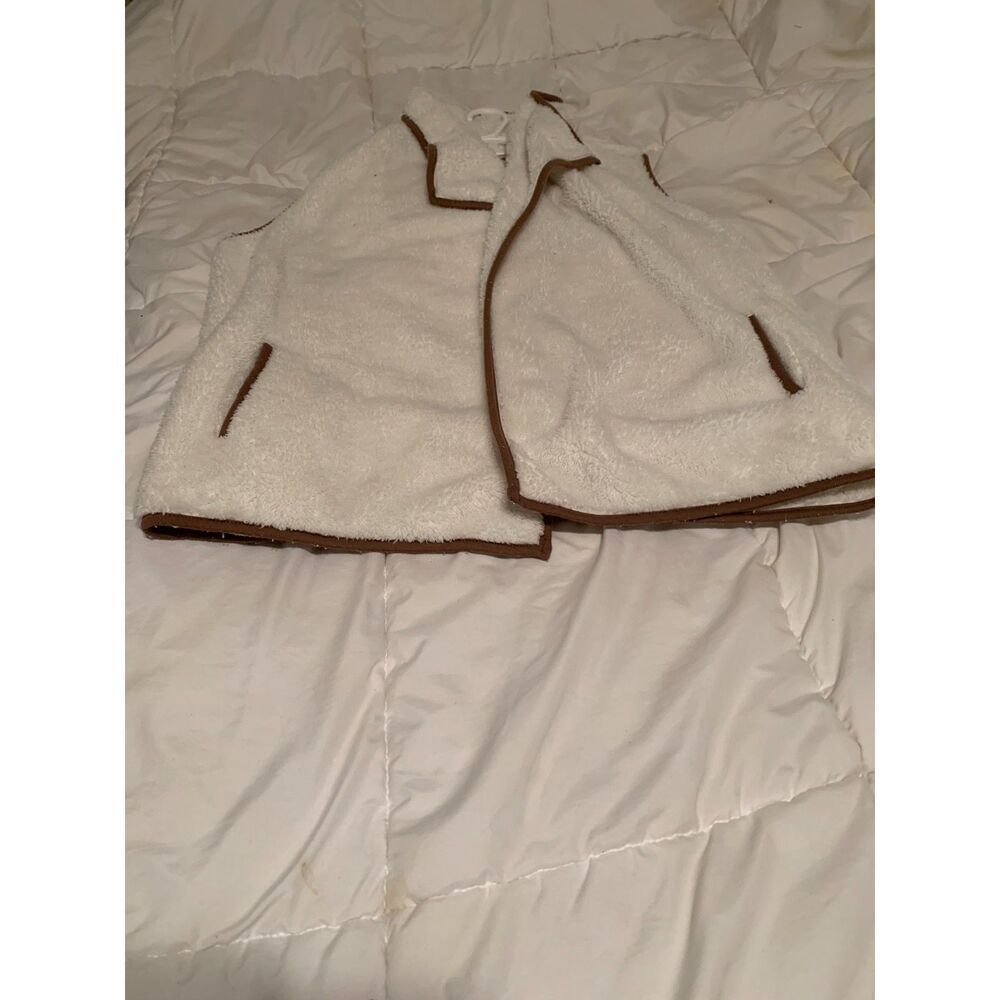 Heritage Charm White Sherpa Fleece Vest with Brown Trim Size L
